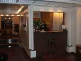 Hotel Roma Cesano Boscone Milán